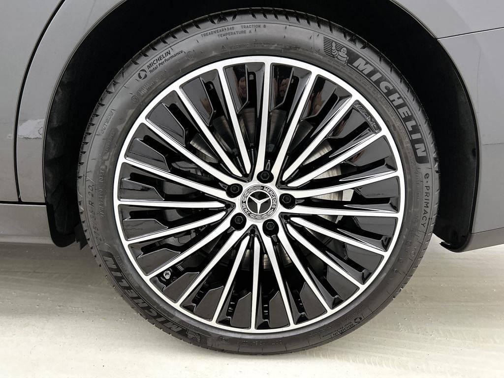 Mercedes-Benz E-Klasse 300 e business solution amg | premium pakket | leder