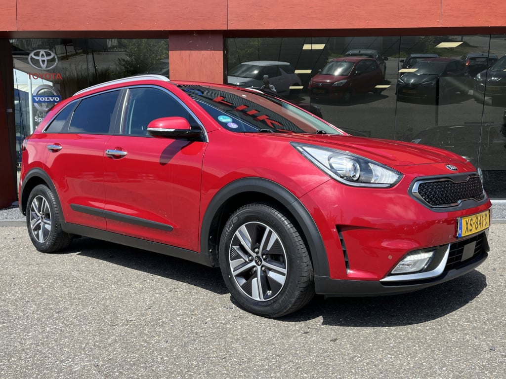 Kia Niro 1.6 gdi hybrid businessline | kanteldak | carplay | camera | trekh