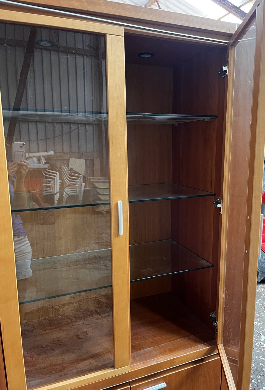 Vitrine kasten kersen kleur