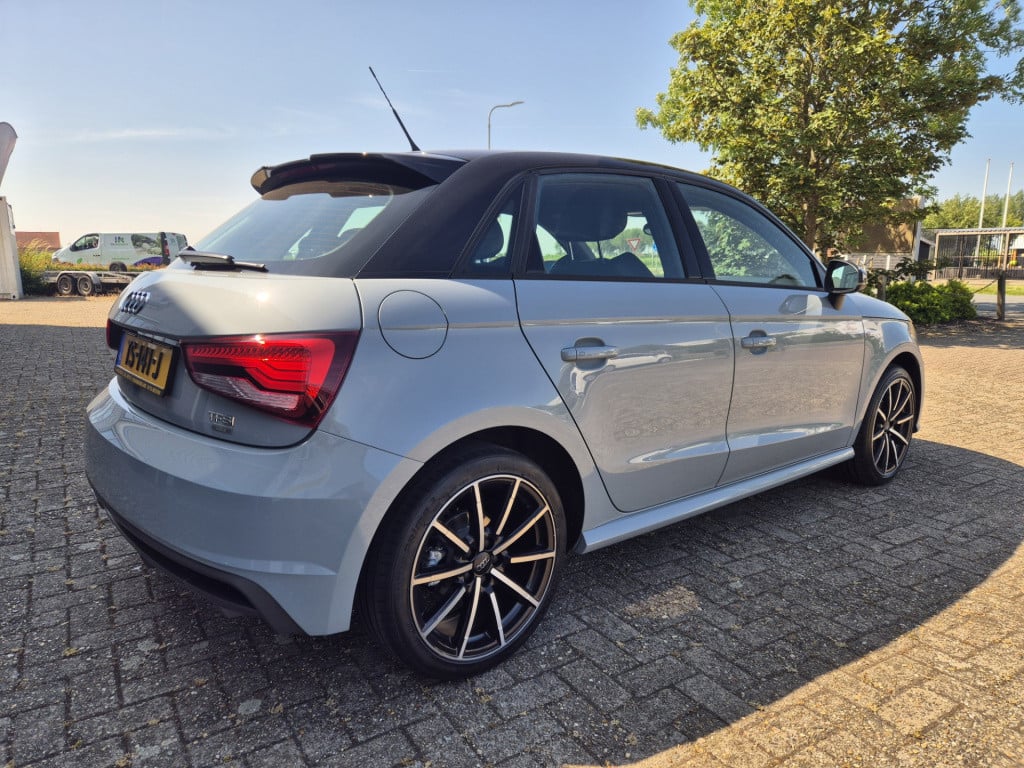 Audi A1 Sportback 1.0 tfsi 70kw/95pk advance sport s-line