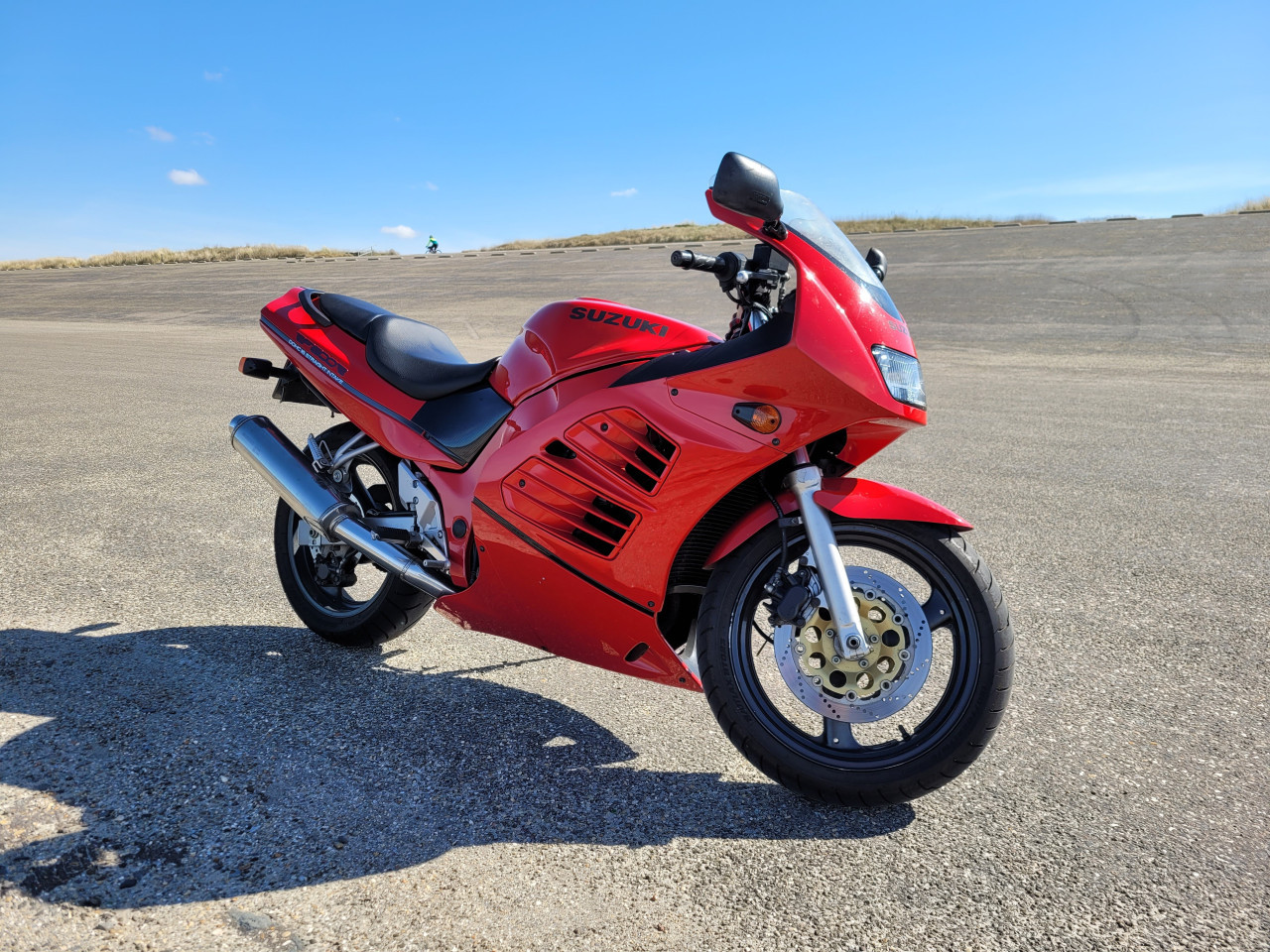 Suzuki RF600R
