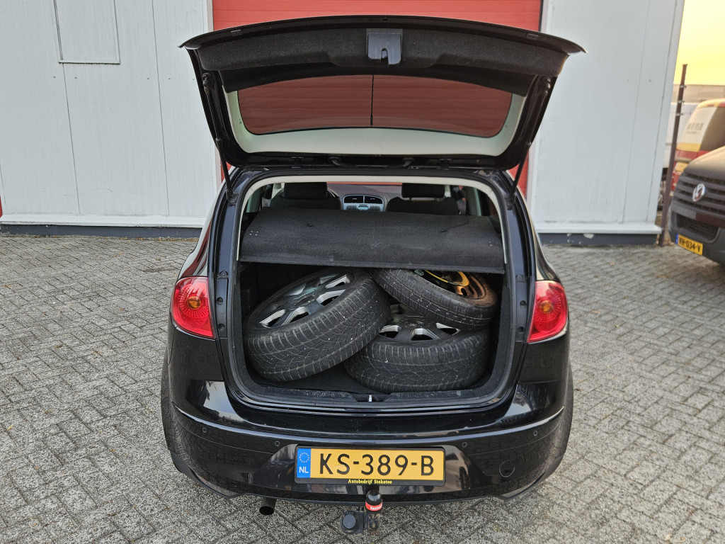Seat Altea 1.6 business line