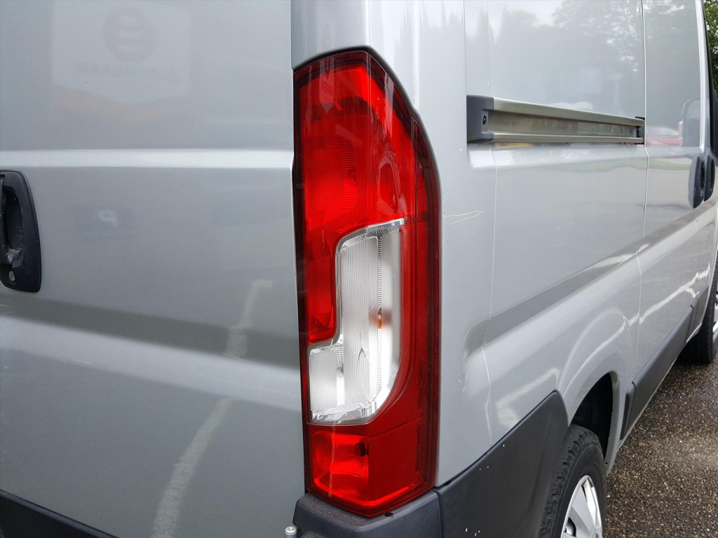 Peugeot Boxer gb 330 l1h1 bluehdi 130pk premium pack navigatie | airco | cr