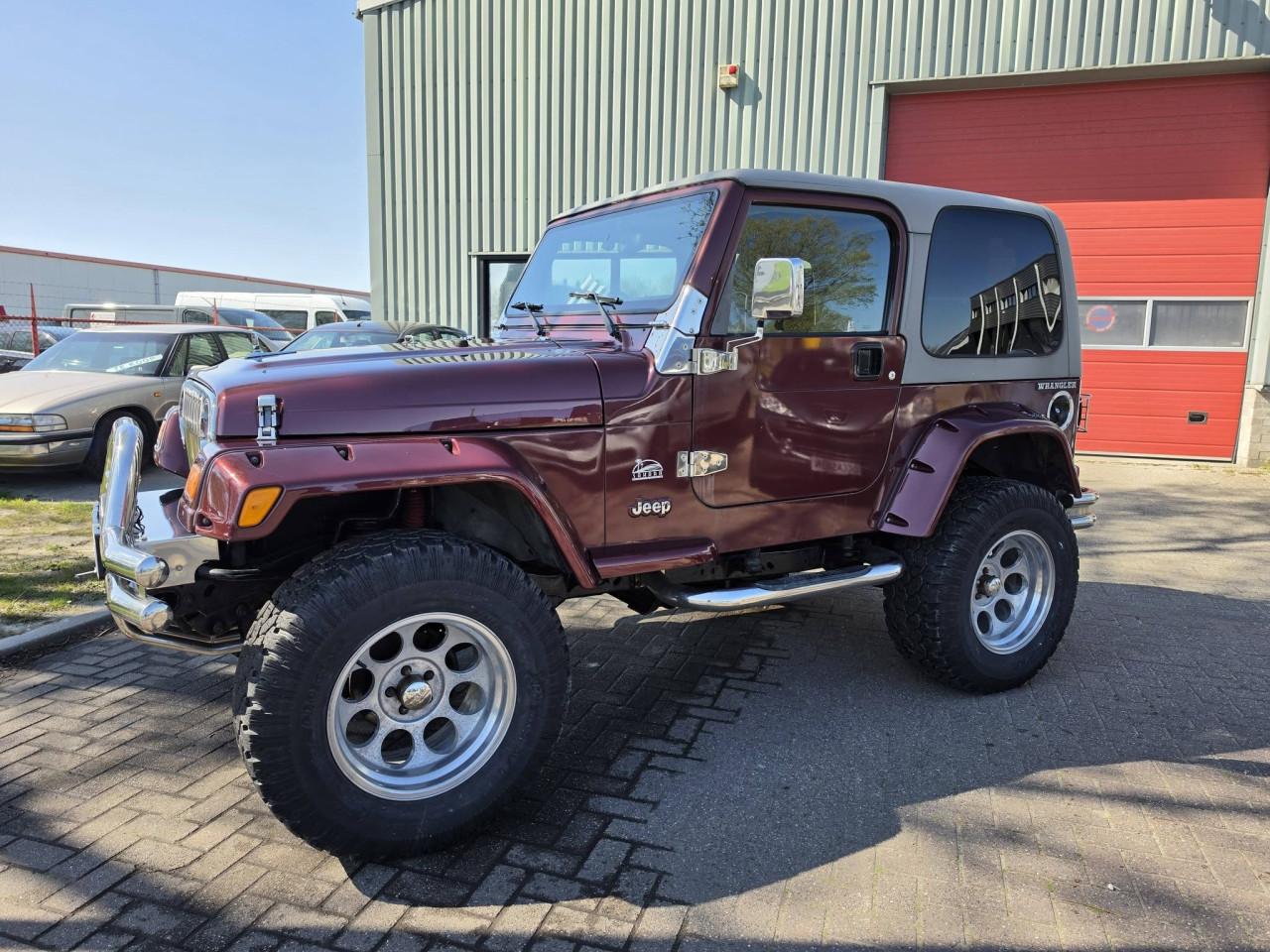 Jeep Wrangler TJ 4.0 6-cilinder Automaat 4x4 Sahara
