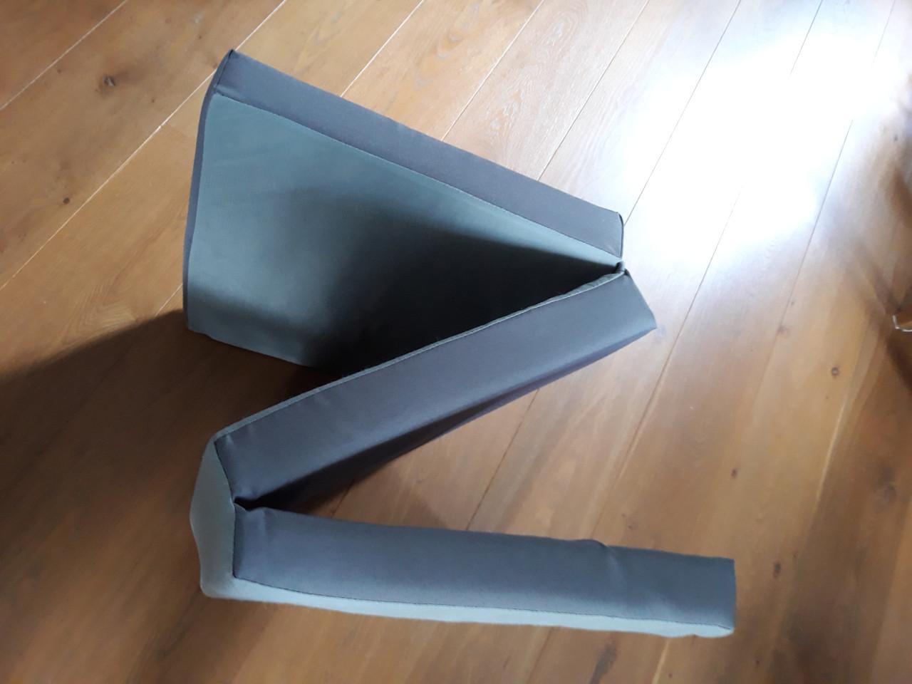 Matras voor campingbedje
