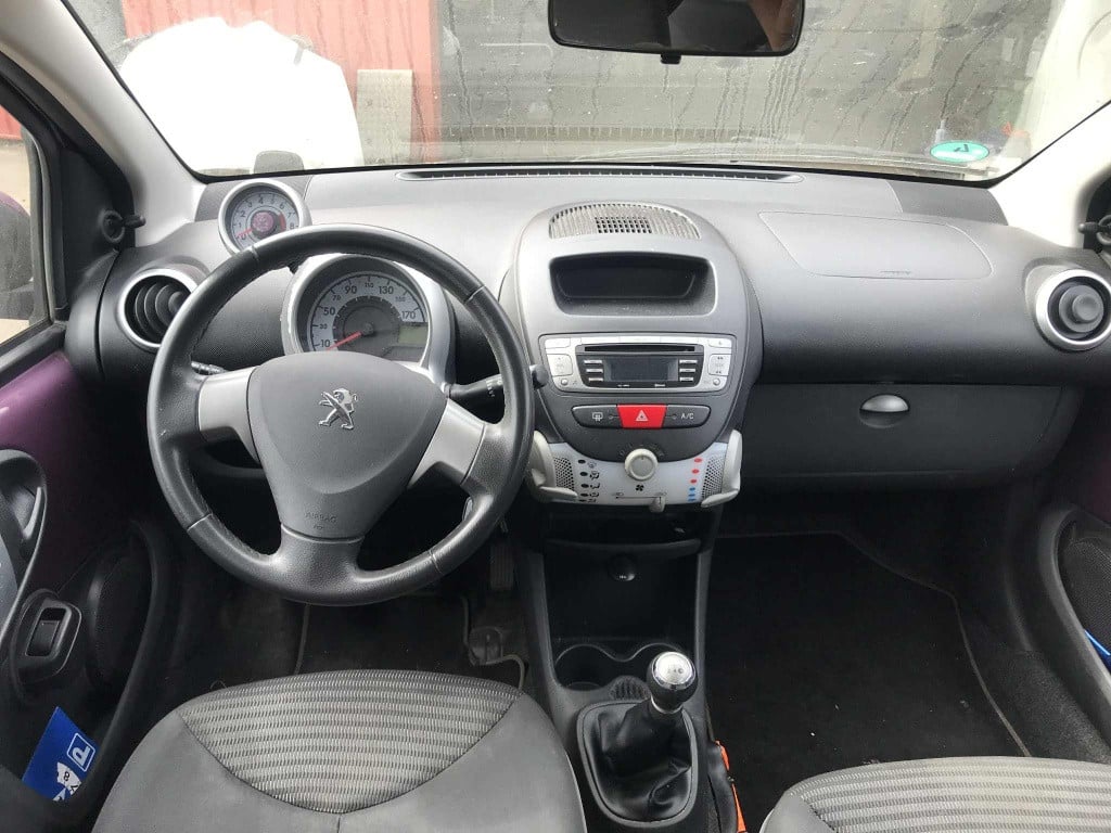 Peugeot 107 1.0 envy