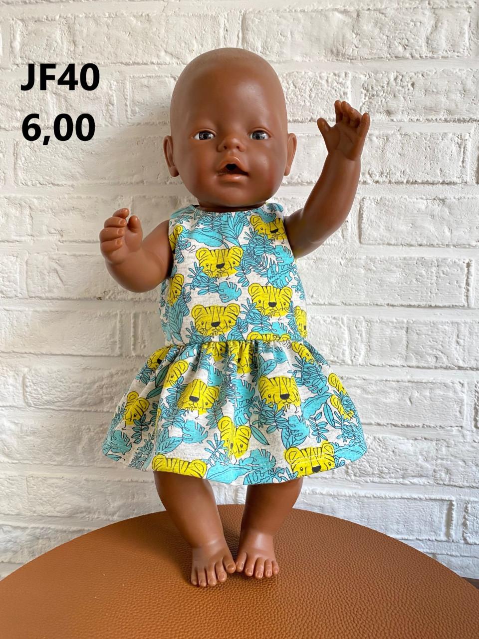 Poppenkleertjes baby born. Jurkje. Opbrengst KiKa.