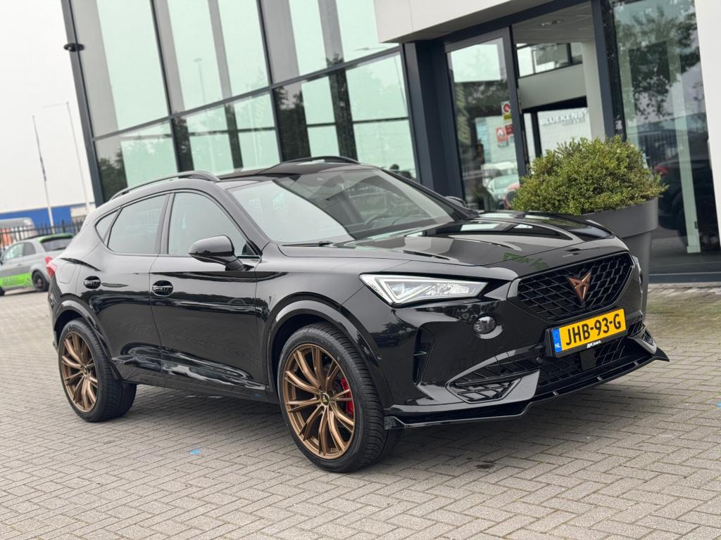 Cupra Formentor 1.5 tsi * camera * sfeerverlichting * acc * 18 inch