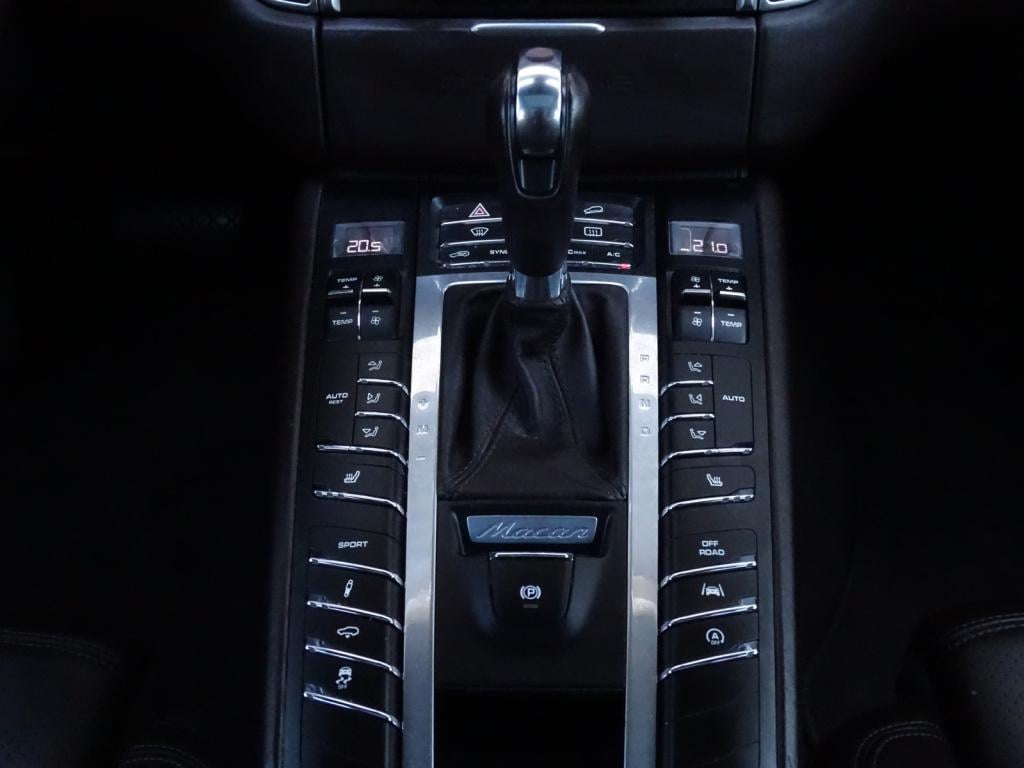 Porsche Macan 2.0 | luchtvering | pano | adapt. led | camera