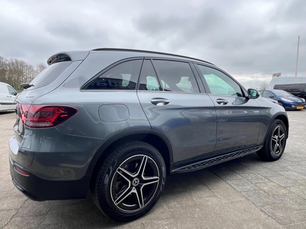 Mercedes-Benz Glc 300de 4matic business solution amg, trekhaak, panoramadak