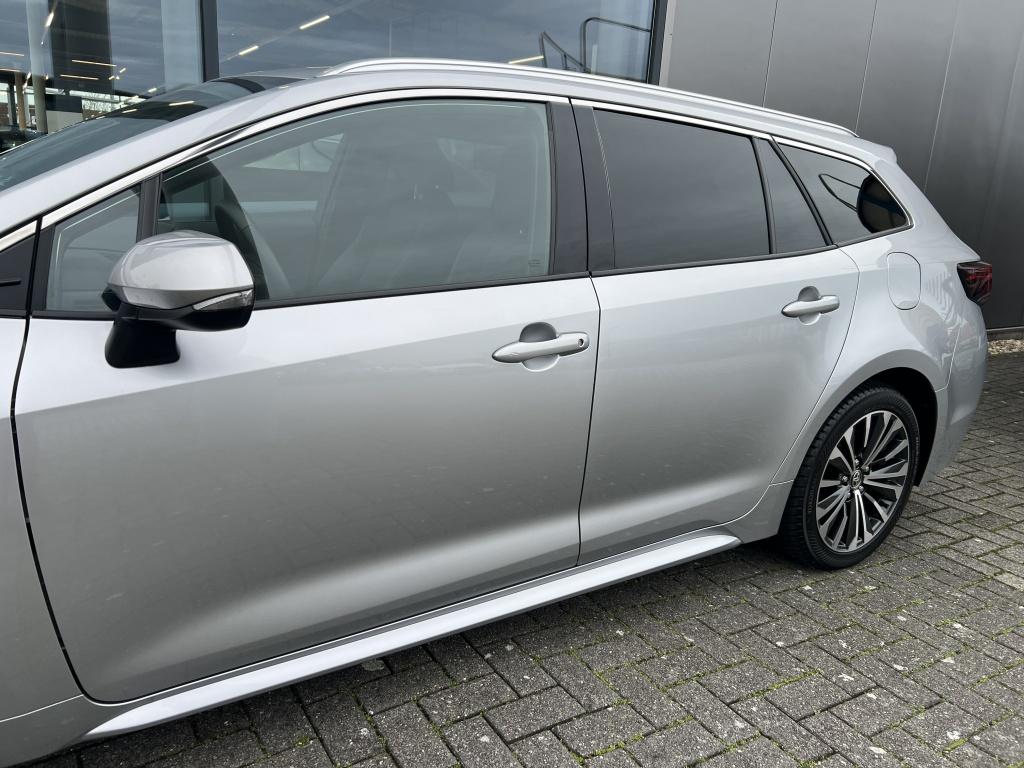 Toyota Corolla Touring Sports hybrid 140 dynamic