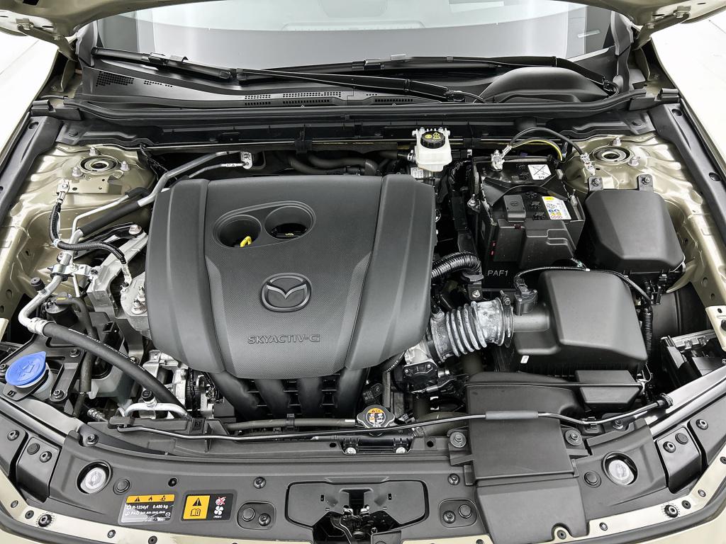 Mazda 3 2.0 e-skyactiv-g m hybrid 150 nagisa