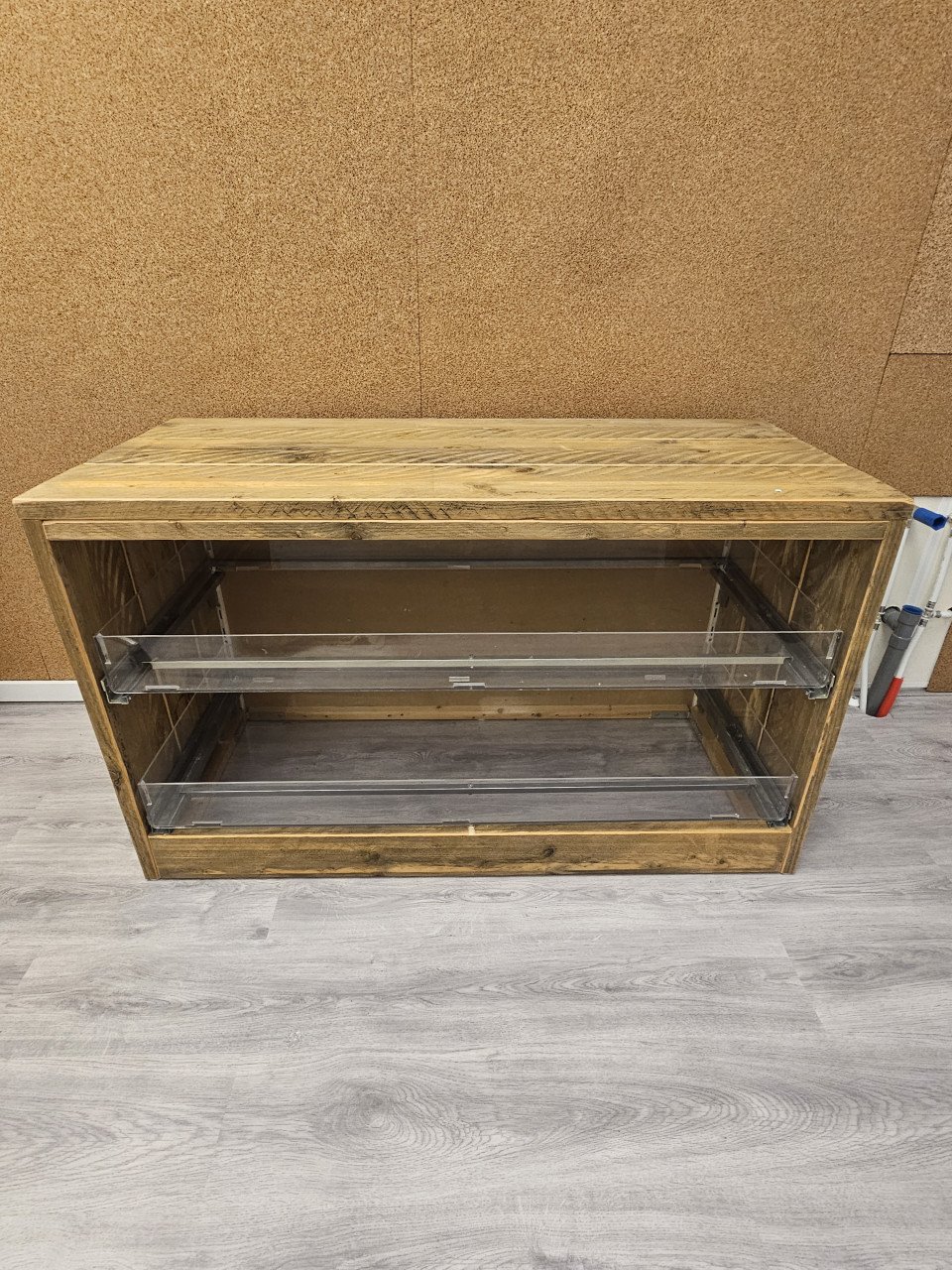 Te Koop, salon/praktijk meubilair