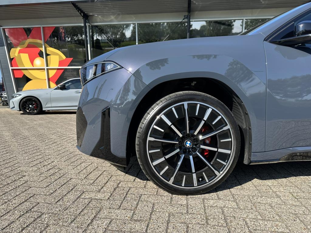 BMW Ix3 50 xdrive m-sport pro *panoramadak*trekhaak*