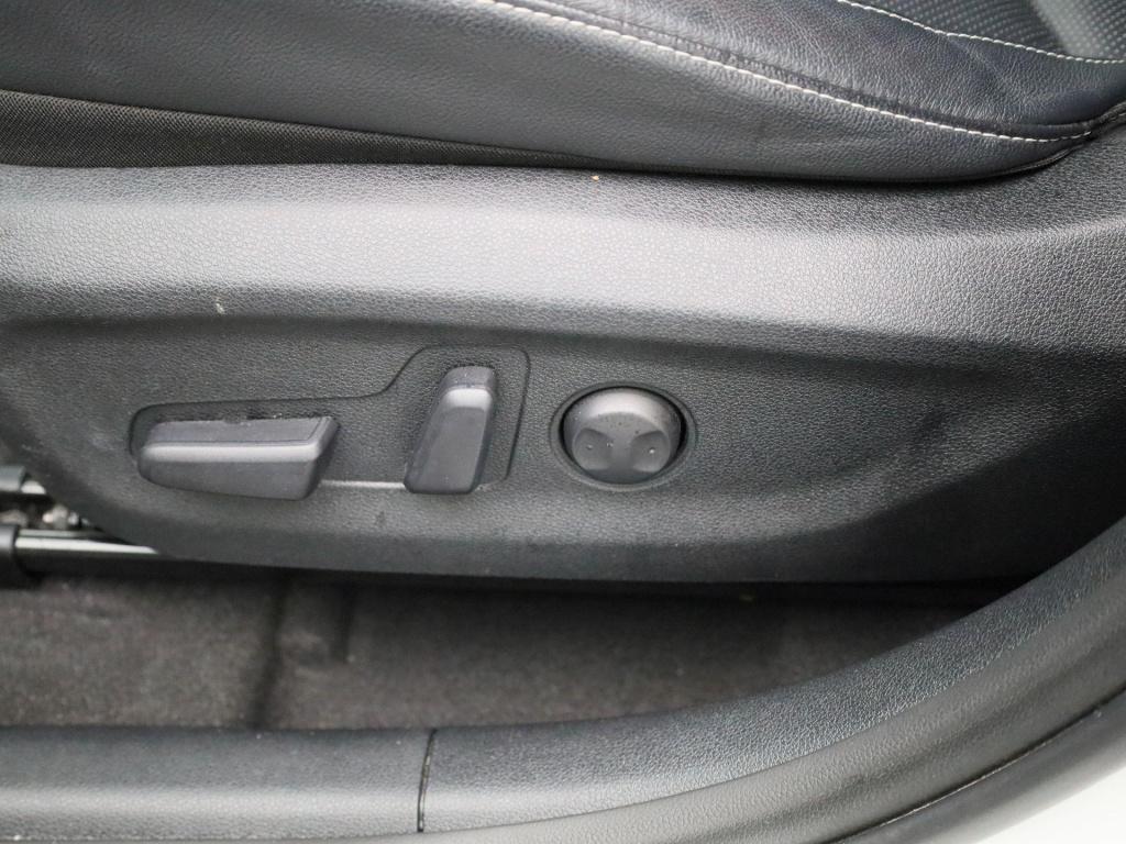 Kia E-niro executiveline 64 kwh | automaat | apple carplay / android auto |