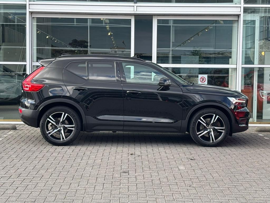 Volvo XC40 t5 262pk recharge r-design| panodak| 360camera| adap.cruise| h&k