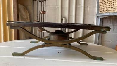 Antieke warmhoudplaat van messing