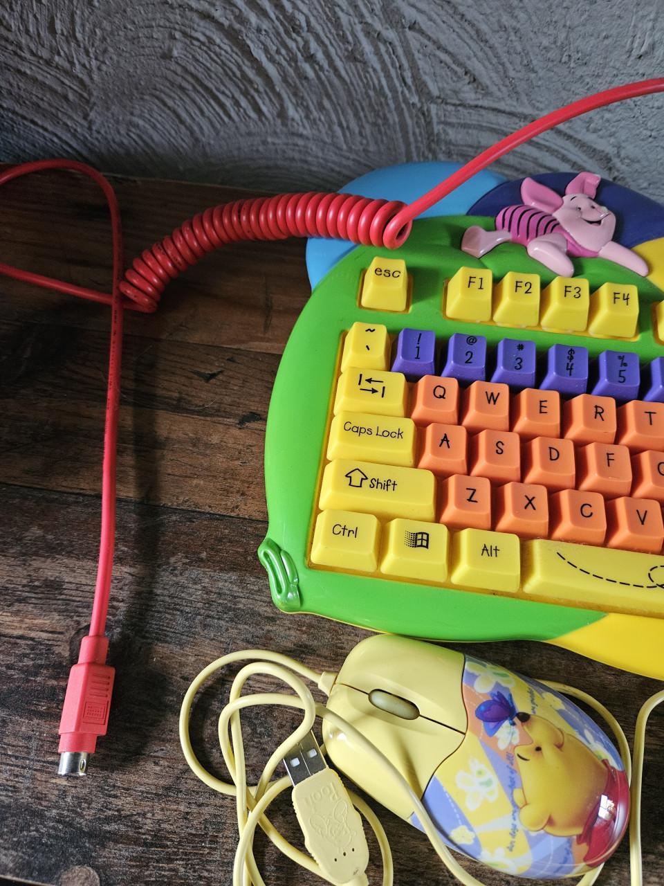 Vintage Microsoft Disney Winnie de Poeh Toetsenbord en Muis