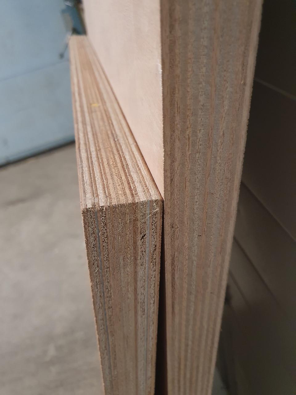 2x Multiplex plaat 40mm voor werkbank, keuken, schuur of garage.