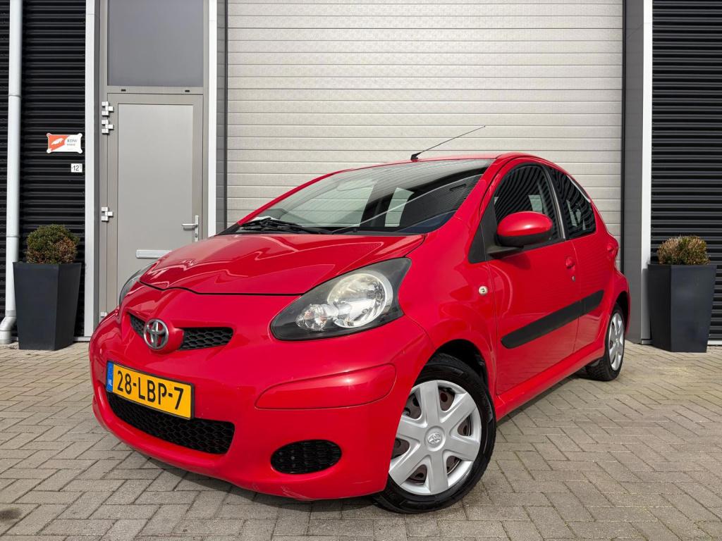 Toyota Aygo 1.0-12v comfort/1e eigenaar/automaat/airco/174.000 nap/5 deurs/