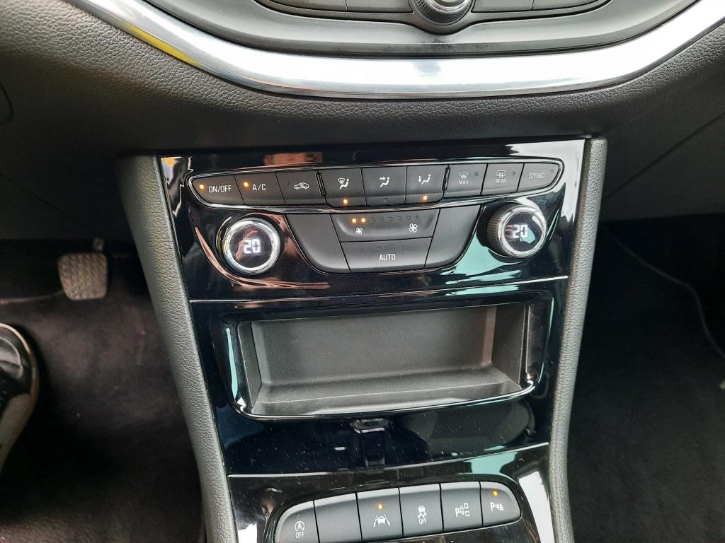 Opel Astra sports tourer 1.2 design & tech