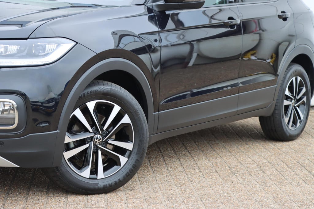 Volkswagen T-cross 1.5 tsi style 150pk dsg7