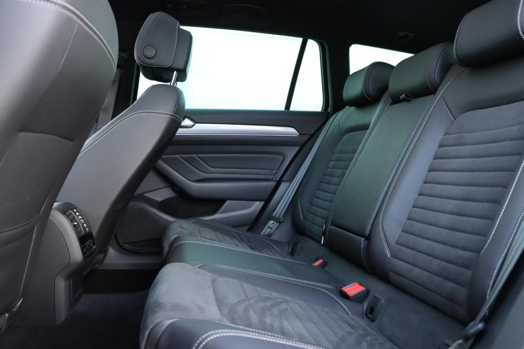 Volkswagen Passat variant 1.4 tsi phev gte business 218pk dsg6