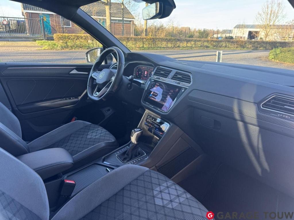Volkswagen Tiguan 1.5 tsi r-line *btw, pano, el.trekh, orgnl