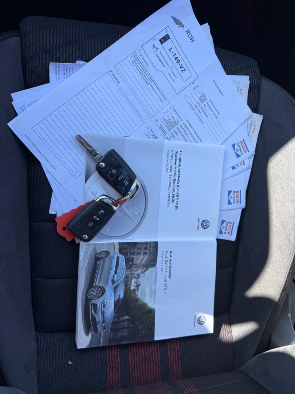 Volkswagen Golf 2.0 tsi gti tcr 5-deurs automaat 290 pk