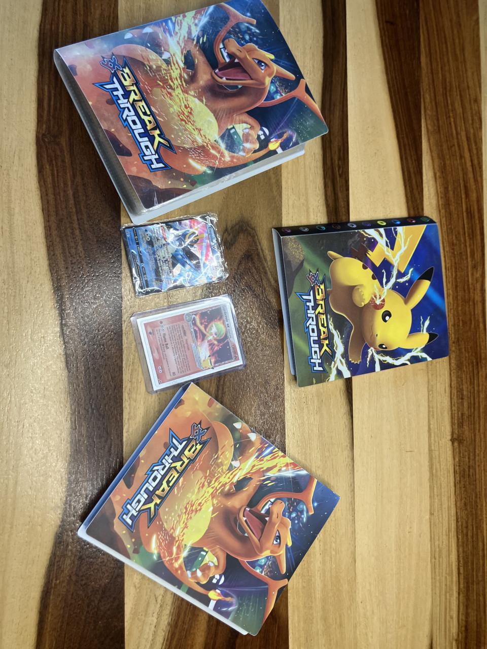 Circa 200 Pokemon kaarten