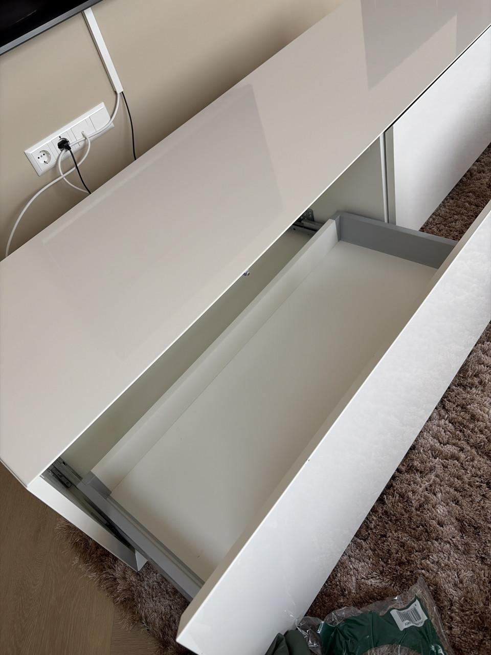 Tv kast