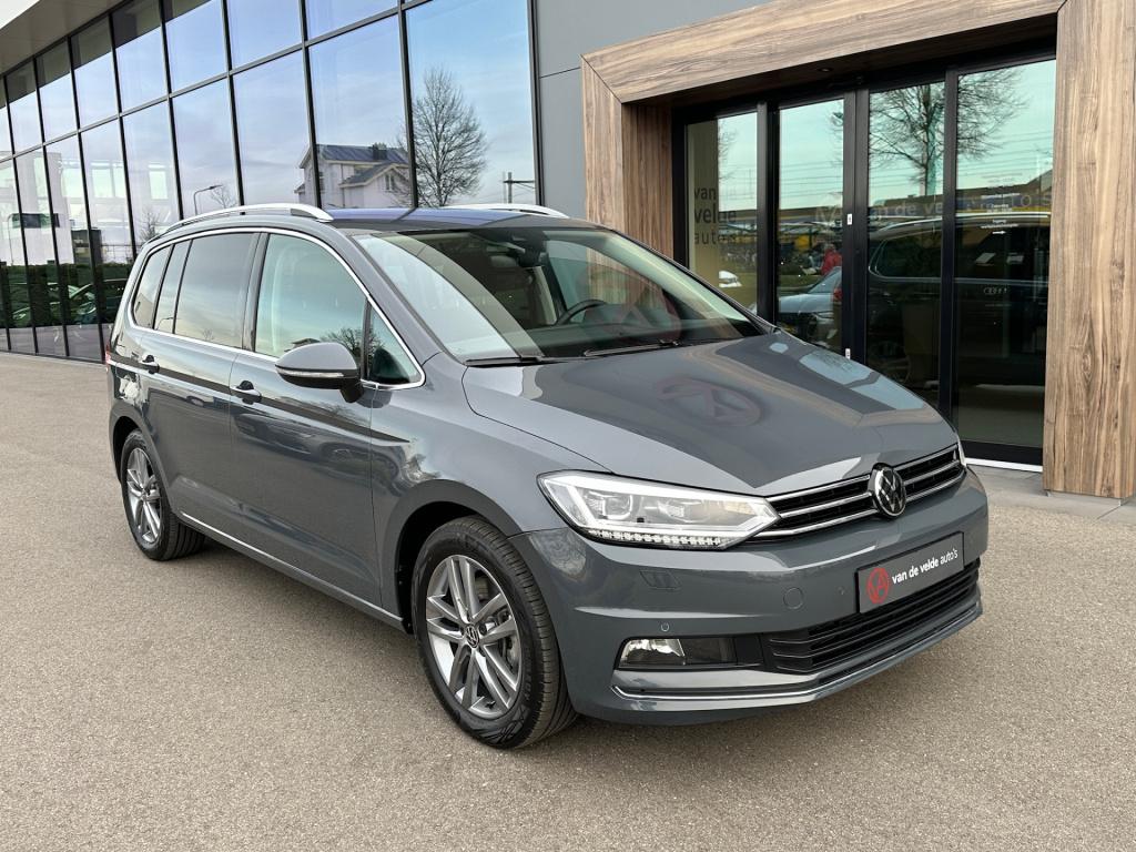 Volkswagen Touran 1.5 tsi 150pk dsg highline 7-persoons | dode hoek | virtu