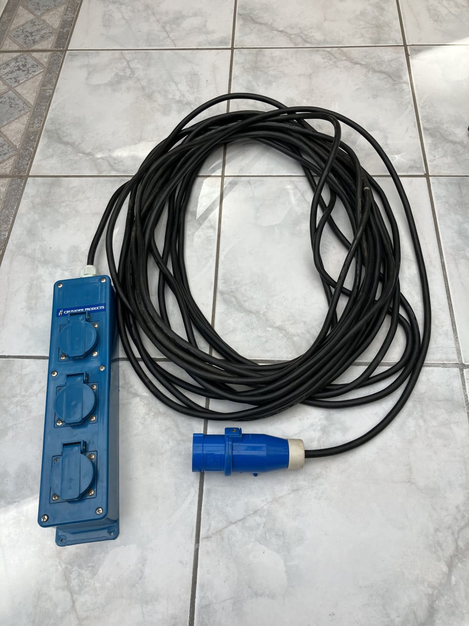 Campingkabel met CEE stekker