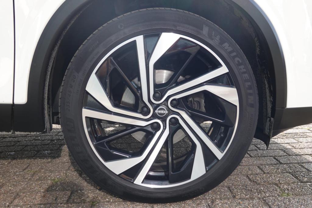 Nissan Qashqai 1.3 mhev xtronic tekna plus