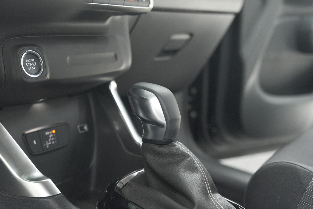 Citroen C3 Aircross puretech 130 eat6 max | camera | navigatie | apple carp