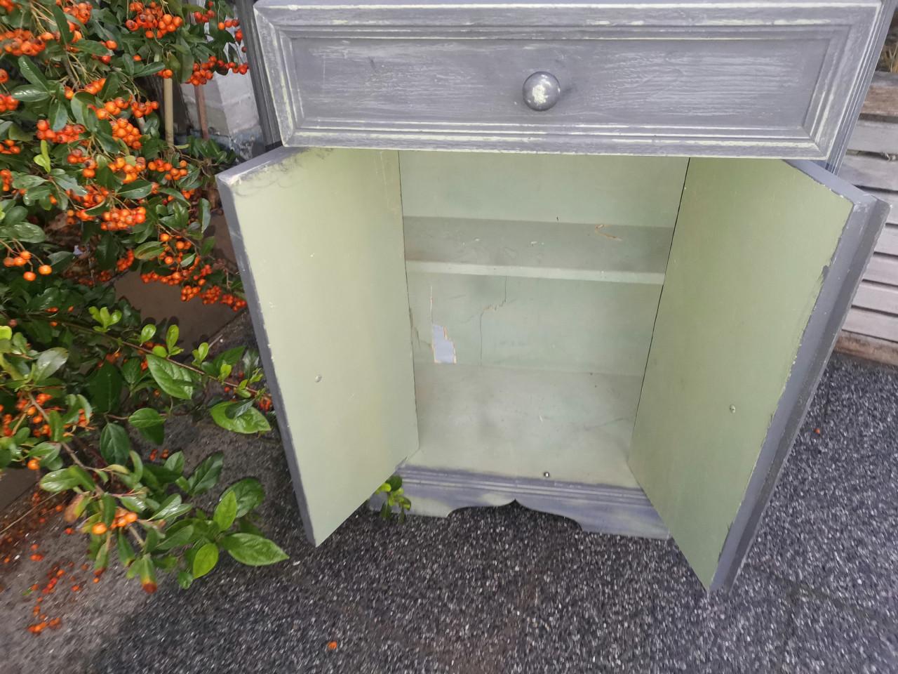 Leuk klein brocante kastje