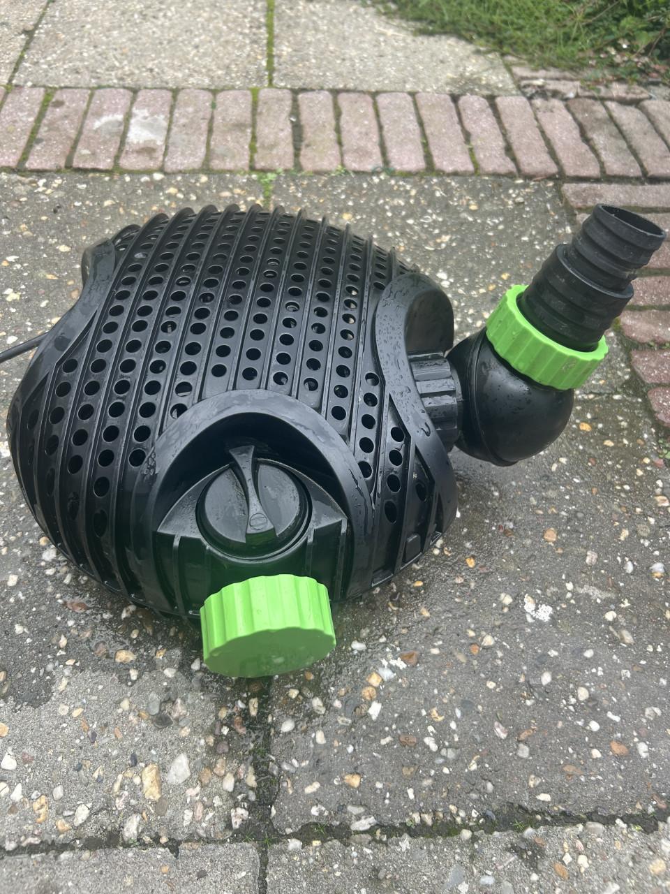 Te koop eco Vijverpomp verstelbaar zuinige en sterke Vijverpomp