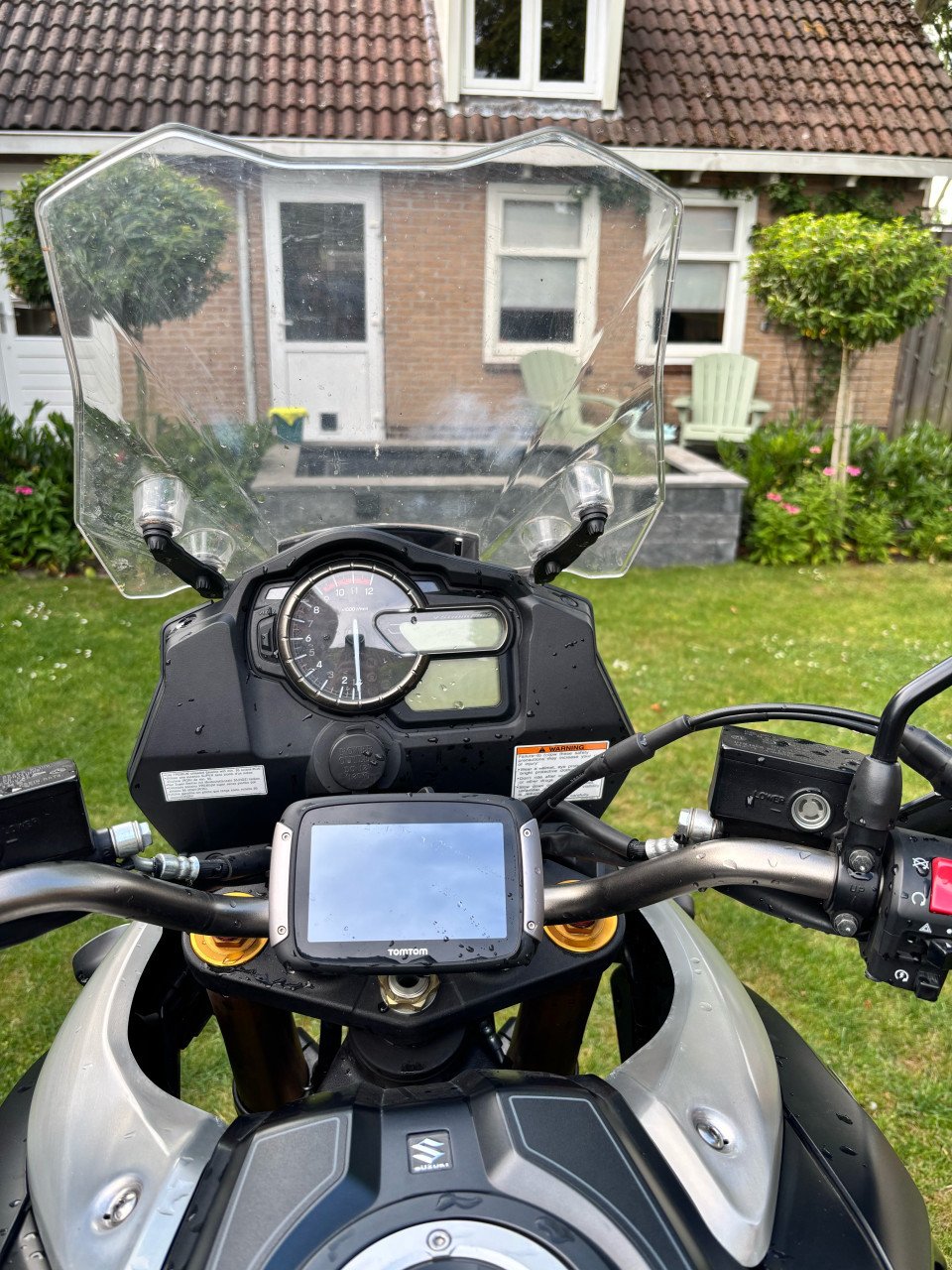 Suzuki V-Strom 1000 (2014, akrapovic)