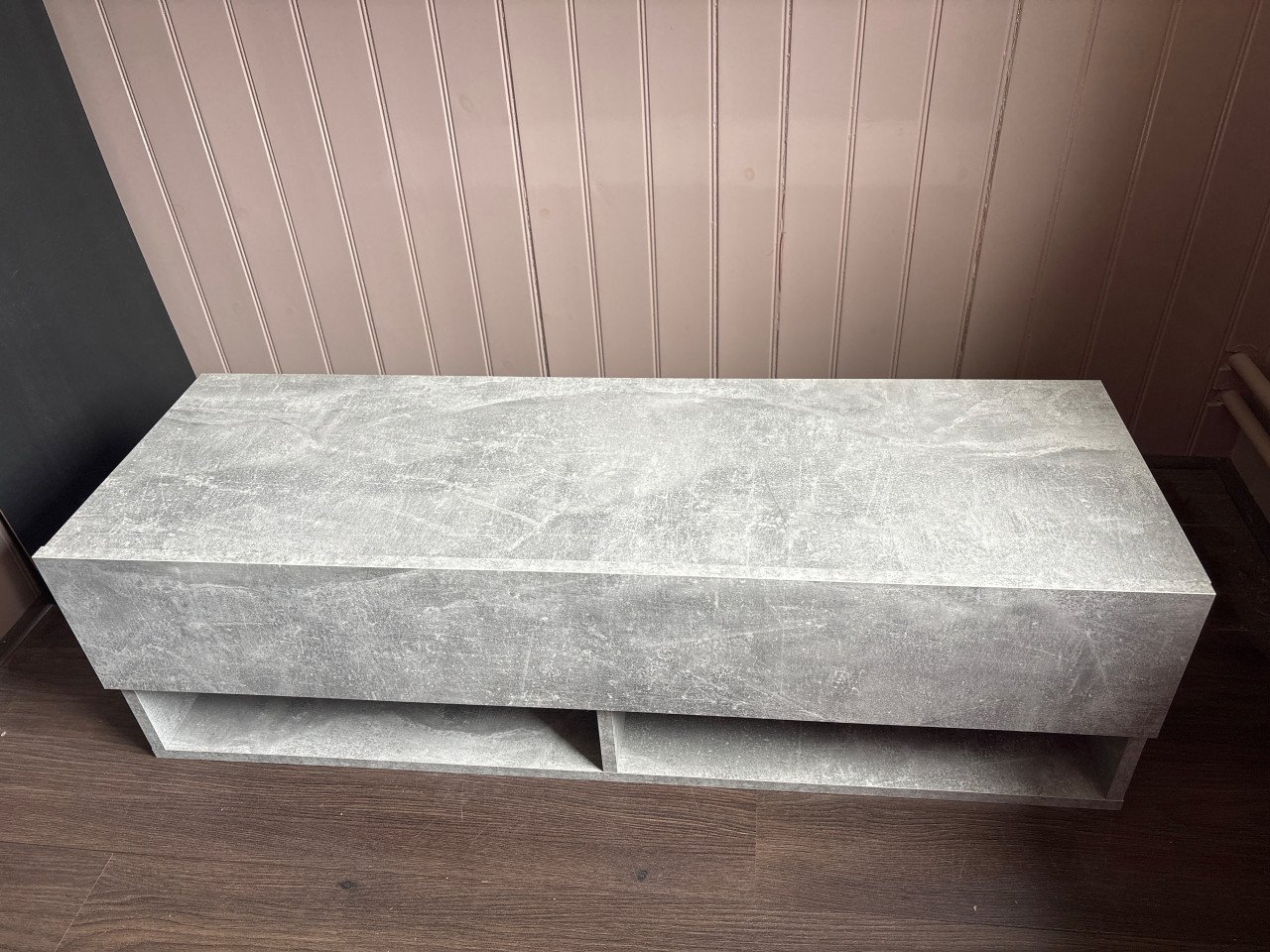 Tv meubel hangend