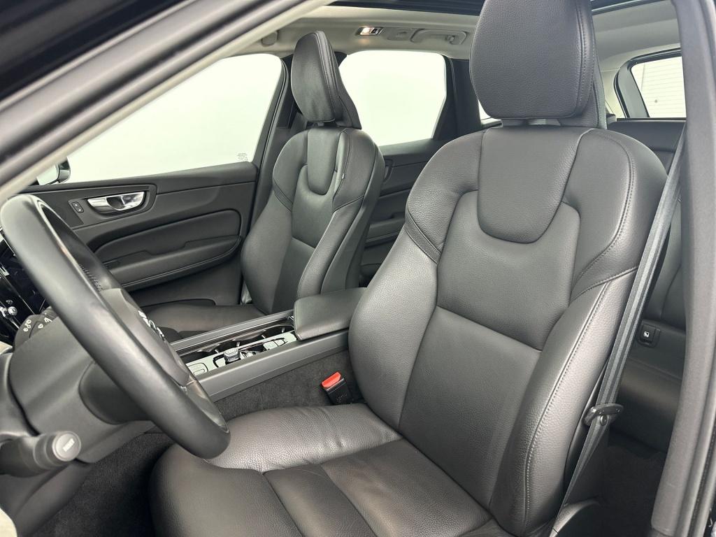 Volvo XC60 t6 340pk recharge r-design| trekhaak| pano| camera| adap.cruise
