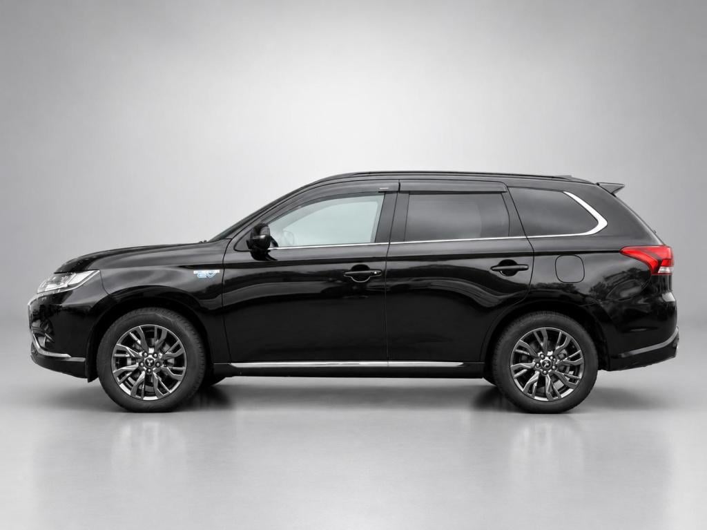 Mitsubishi Outlander 2.0 phev s-edition afneembare trekhaak!