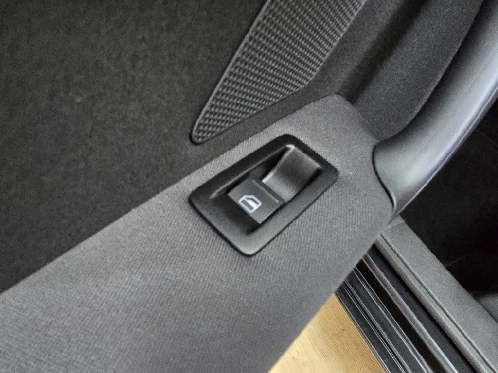 Volkswagen Touran occasion 1.4 tsi highline automaat en 7 zits(!) | tweedeh