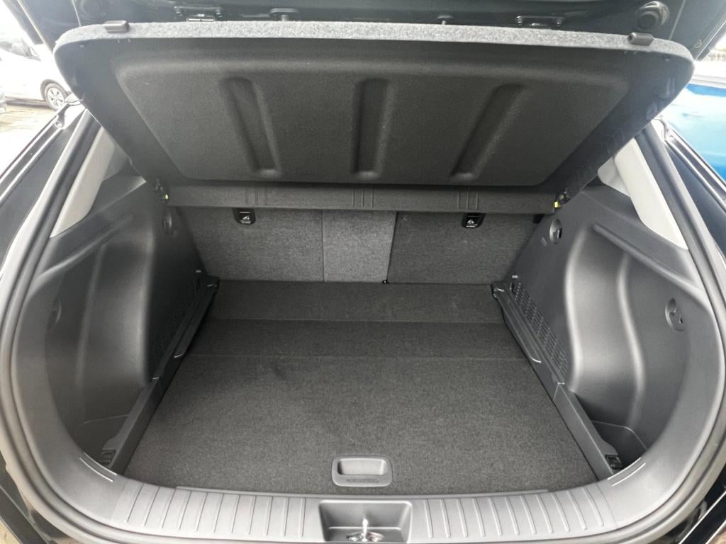 Hyundai Kona 1.6 gdi hev comfort smart, camera, carplay enz.. nieuwstaat!!