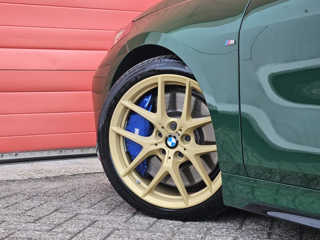 BMW 1 Serie m135i xdrive m-sport pro | irish green