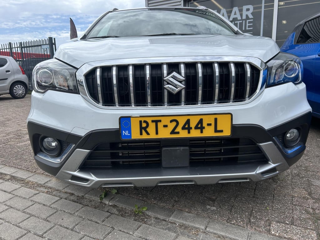 Suzuki Sx4 S-cross 1.0 boosterjet rhino