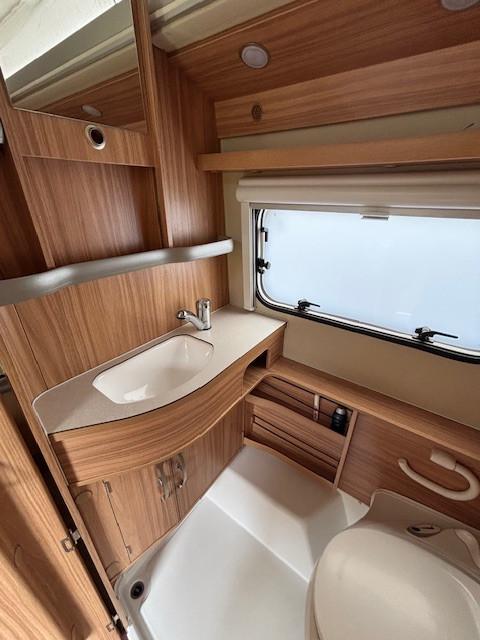 Eriba Touring Troll 530 Silver Edition   Zeer compleet