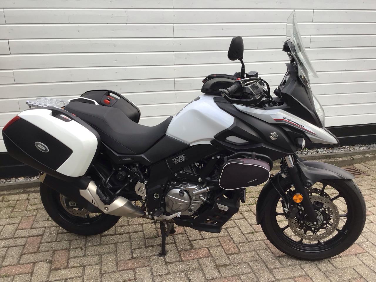 Mooie en complete Suzuki V-strom 650