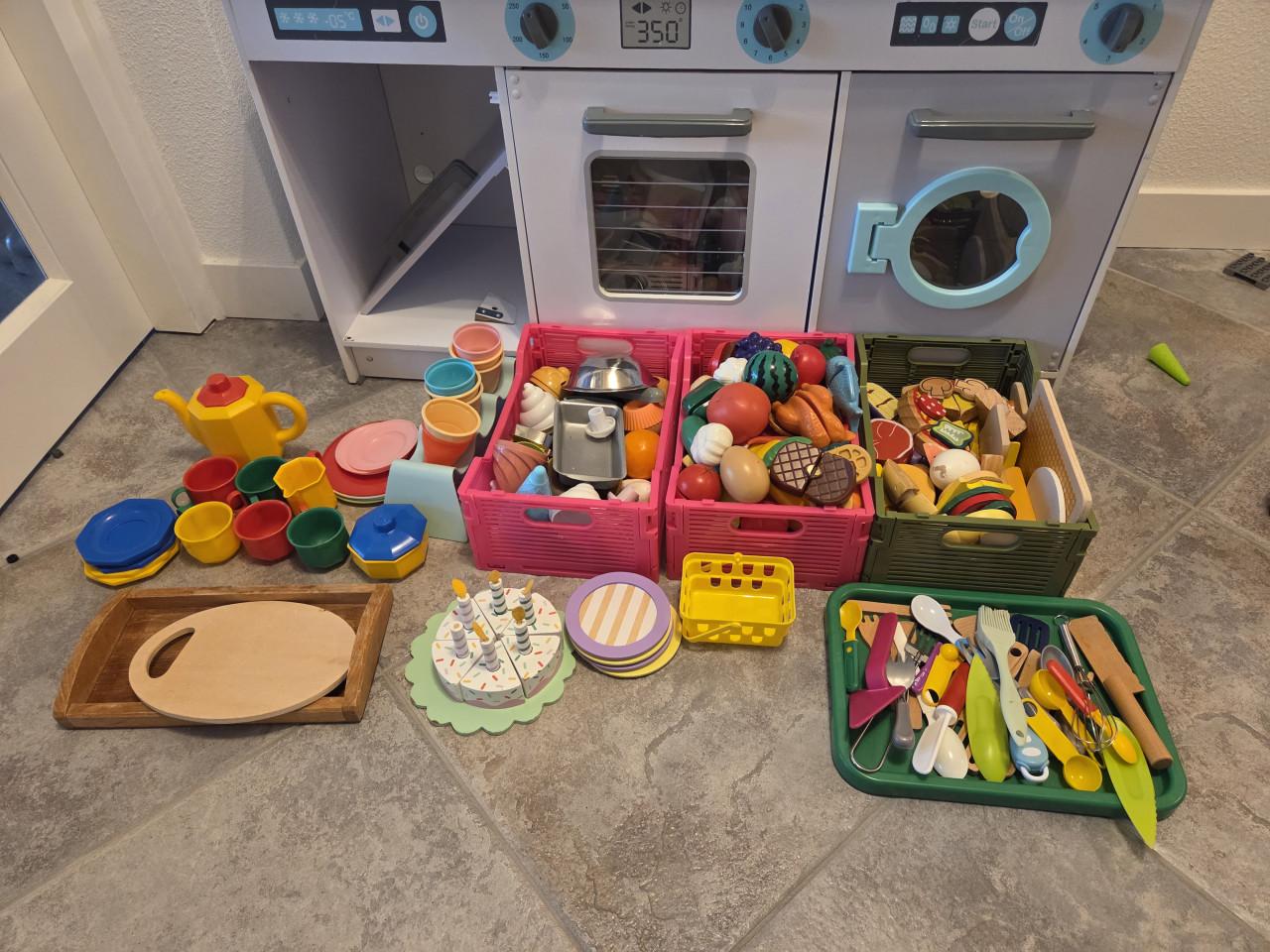 Speelkeuken bandit en angels met accesoires