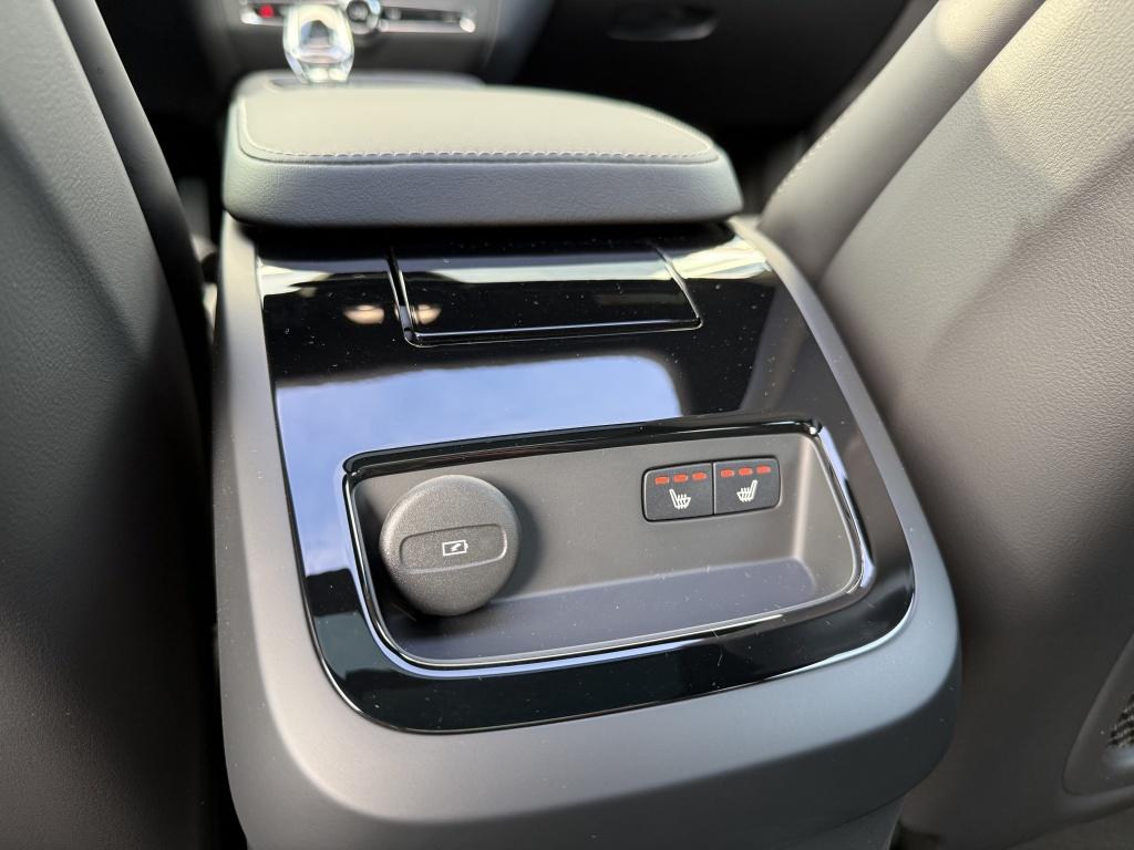 Volvo V60 t6 398pk recharge ultra dark| pano| 360camera| adap.cruise| awd