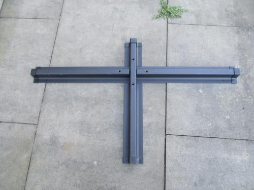 Kruis parasol voet    (Nieuw)